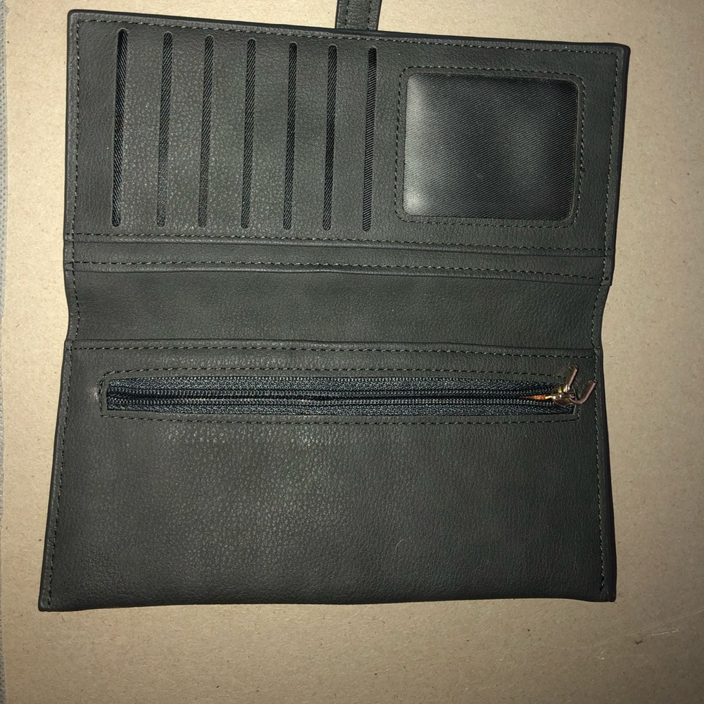 Wallet - Picture 3 of 3